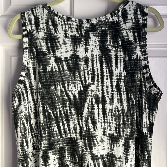 Rafaella Sleeveless Dress - Picture 6 of 7